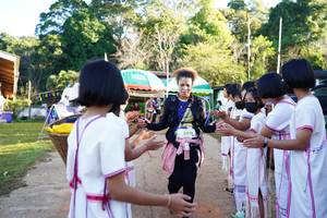 BIB: 3419
                            <button type="button" onclick="openModal(18983332)" class="btn btn-primary btn-sm float-right btn-popup" data-toggle="modal" data-target=".modal-high-quality">
                        <i class="fas fa-shopping-cart"></i> Add to Cart
                    </button>
                                            <button type="button" onclick="isThisMe(18983332, true)" class="btn btn-success btn-sm float-right btn-popup btn-isme hidden" data-toggle="tooltip" data-placement="bottom" title="นี่คือรูปของคุณใช่ไหม คลิกที่นี่เพื่อเอาเข้าอัลบั้ม">
                        <i class="fas fa-plus"></i> Add to album
                    </button>
                    <button type="button" onclick="isThisMe(18983332, false)" class="btn btn-warning btn-sm float-right btn-popup btn-isnotme hidden">
                        <i class="fas fa-ban"></i> Remove from album
                    </button>